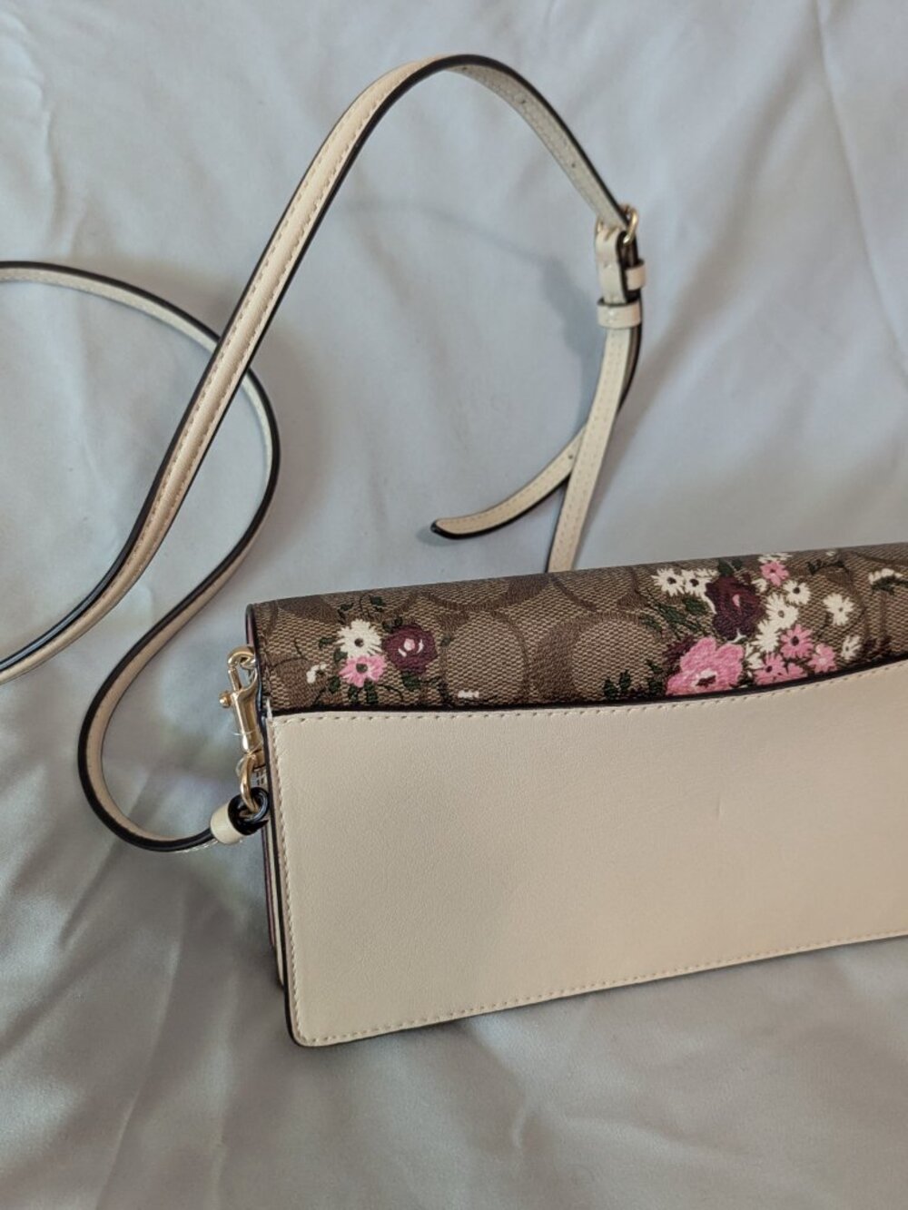 Small brown flowered COACH purse - Picture 2 of 6